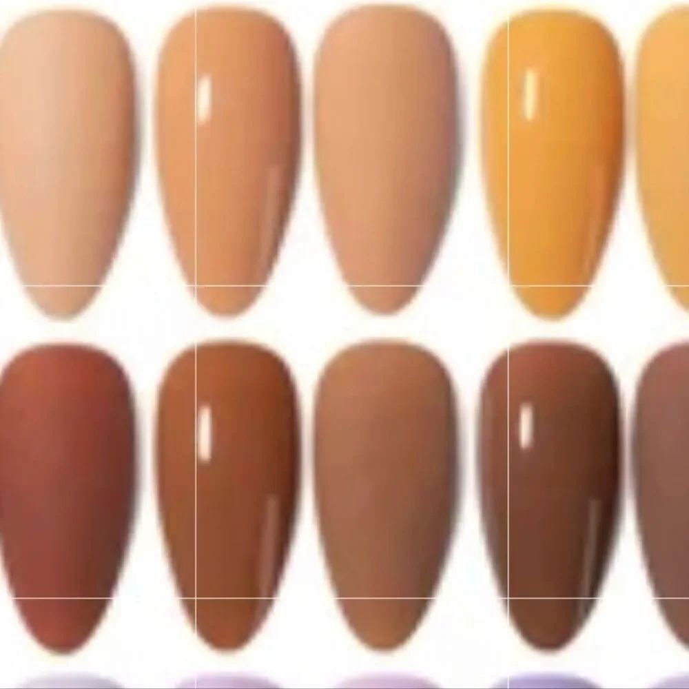 BRAND NEW  DAISY FUENTES LUXE WOMEN"S NAIL POLISH COLLECTION